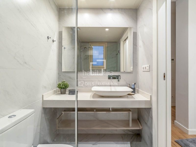 Foto fbb07bbd-d043-4acd-a4b7-755423f22918. Pis amb calefacció a St. Pere - Sta. Caterina - El Born Barcelona