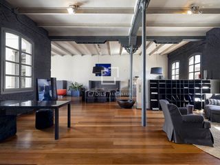 Affitto Loft in La Vila Olímpica del Poblenou. Loft de dos habitaciones dobles en suite en excelentes condicion