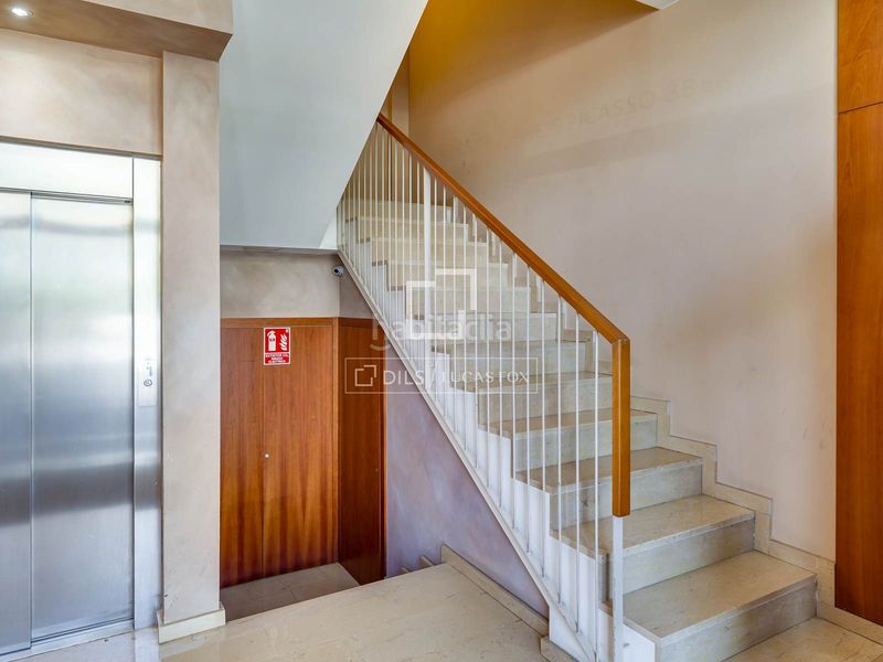 Foto 26a8e6d1-b2a1-44b6-8bb5-b3c75b60845b. Pis amb calefacció a St. Pere - Sta. Caterina - El Born Barcelona