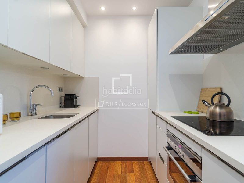 Foto a5673bf7-0e09-404e-b78f-4f55581f7995. Pis amb calefacció a St. Pere - Sta. Caterina - El Born Barcelona