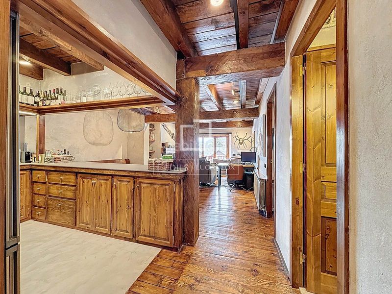 Foto 0a560593-96d0-4b7a-82df-6be22dee671d. Piso  en excelentes condiciones de 2 dormitorios en venta en El Tarter, andorra en Canillo