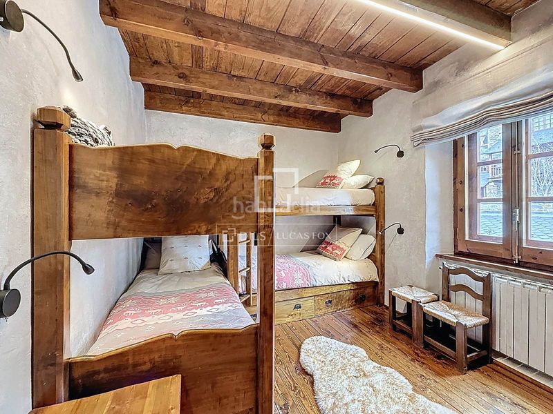 Foto fbc6aa2e-0e81-4aec-b12d-150fef253412. Piso  en excelentes condiciones de 2 dormitorios en venta en El Tarter, andorra en Canillo