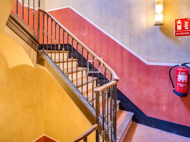 Foto 713c54e4-d977-48d4-8e89-0a7759e61a31. Pis amb calefacció a St. Pere - Sta. Caterina - El Born Barcelona