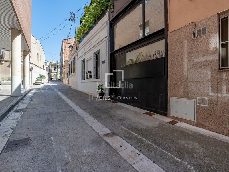 Foto b6341c59-8195-42a7-be62-d954c7aec505. Xalet a Centre Cornellà de Llobregat