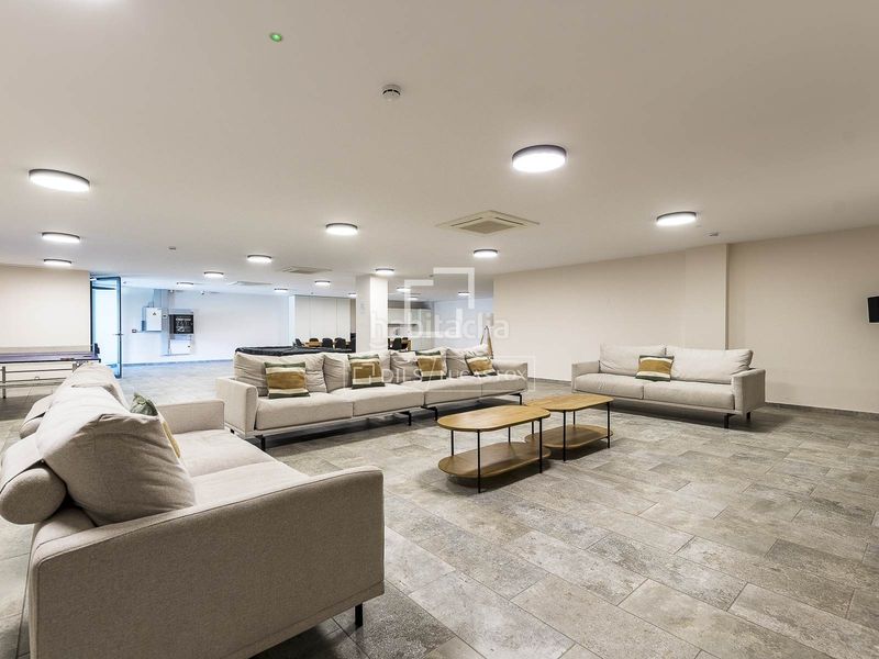 Foto db18f73e-548d-48bb-aee3-7aad655f9bb8. Pis amb calefacció aparcament piscina a Finestrelles Esplugues de Llobregat