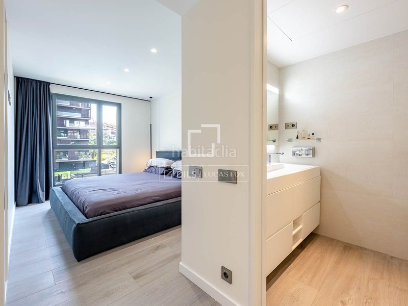 Foto dd684869-5b09-4f38-9f49-1df0fdcd5a05. Pis amb calefacció aparcament piscina a Finestrelles Esplugues de Llobregat