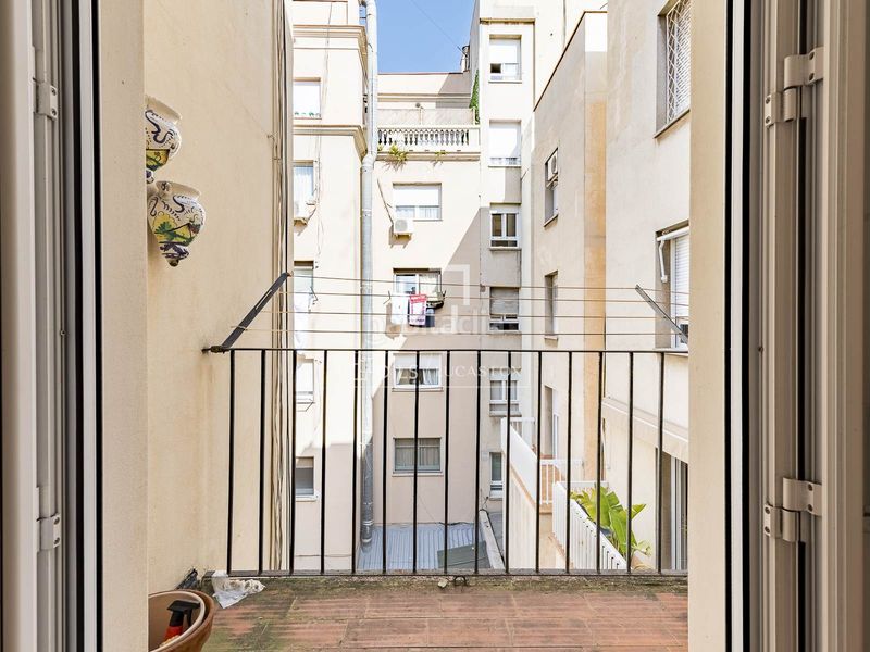 Piso de 3 dormitorios en venta en sant gervasi galvany, en Barcelona - Imagen 26