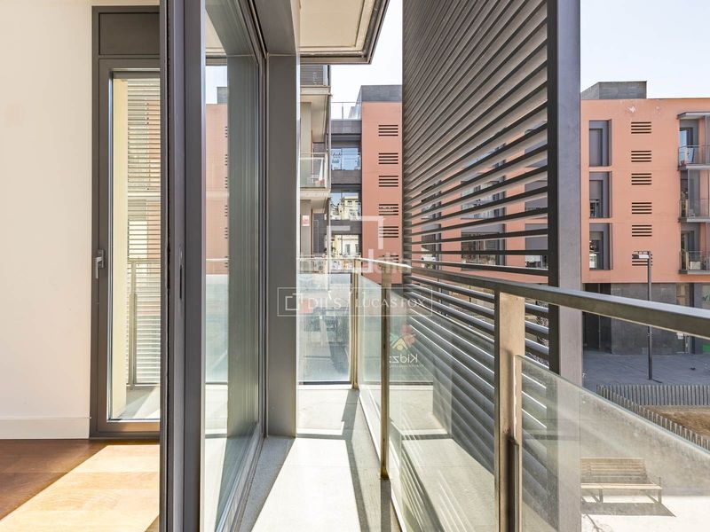 Foto 28306dc0-aa29-42ef-a334-6cc782230bb9. Pis amb calefacció aparcament a Vila de Gràcia Barcelona