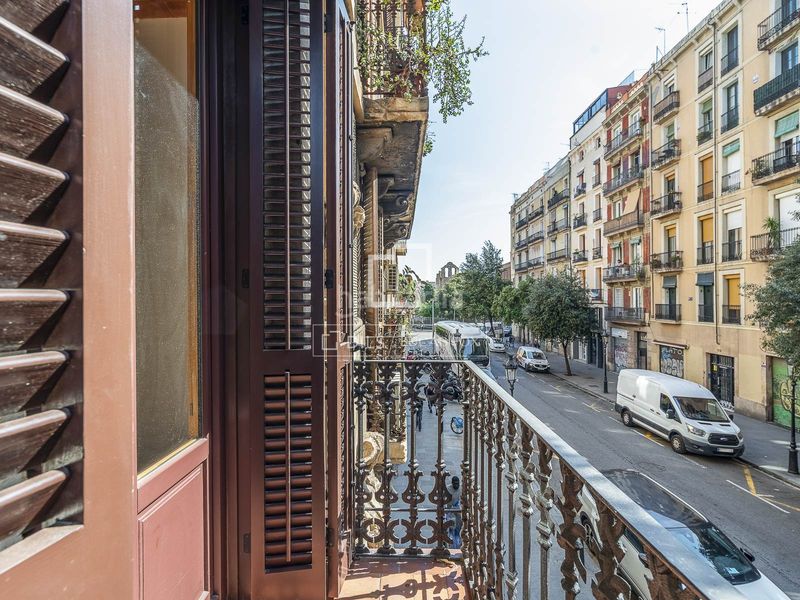 Foto 1c9806b9-5780-4777-9d03-f5cd8f3a4598. Pis amb calefacció a Raval Barcelona