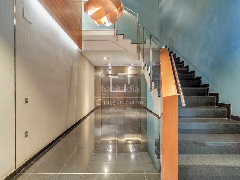 Foto 36046c6b-872c-4085-b64f-45b6f58f2b66. Pis amb calefacció aparcament a La Nova Esquerra de l´Eixample Barcelona