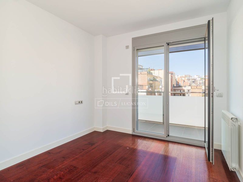 Foto 5ae9249b-e340-42e3-a9e3-81637ac95ff5. Pis amb calefacció aparcament a La Nova Esquerra de l´Eixample Barcelona