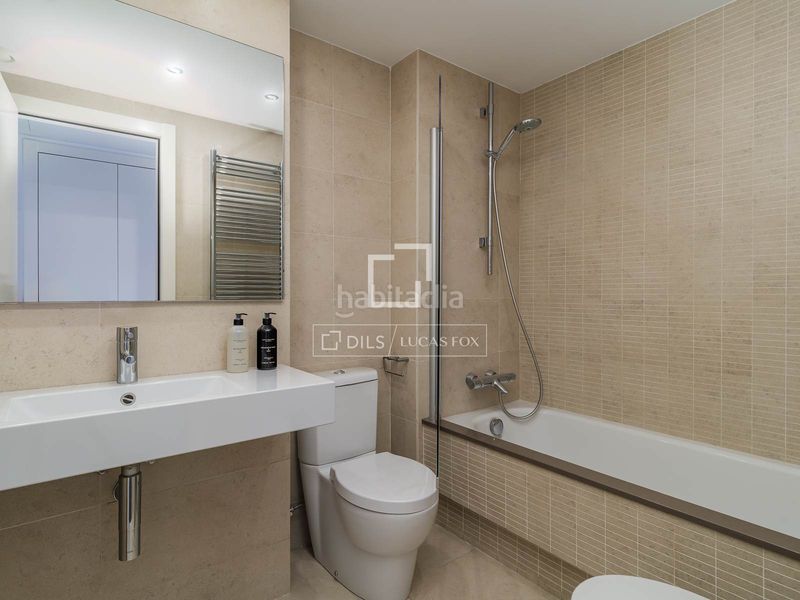 Foto 8dacfde9-b45f-4be9-95cb-a2b3f5a8d47b. Pis amb calefacció aparcament a La Nova Esquerra de l´Eixample Barcelona