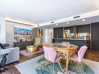 Lloguer Pis a Dreta de l´Eixample. Dúplex con jardín privado, piscina y aparcamiento en alquiler de