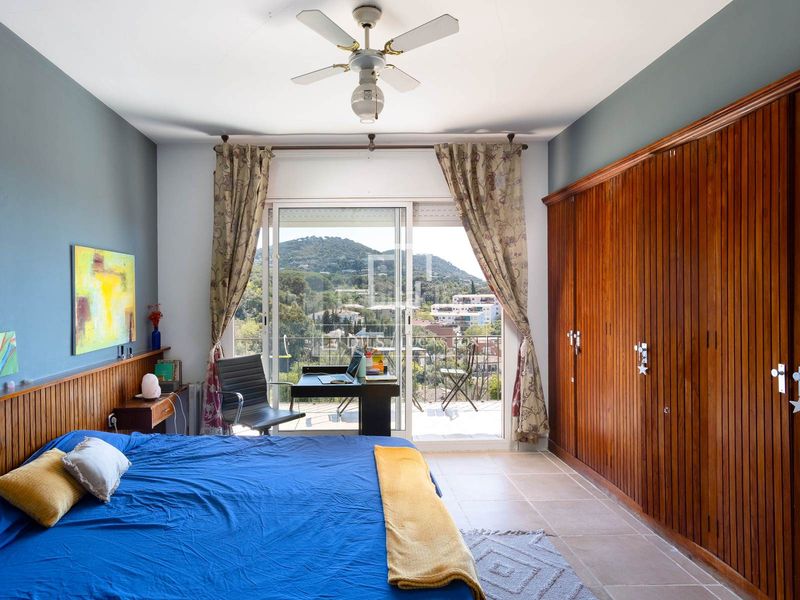 Foto 0a399e31-3786-4ce7-b8ea-fae9b3c59f3a. Xalet amb calefacció aparcament piscina a Cabrils