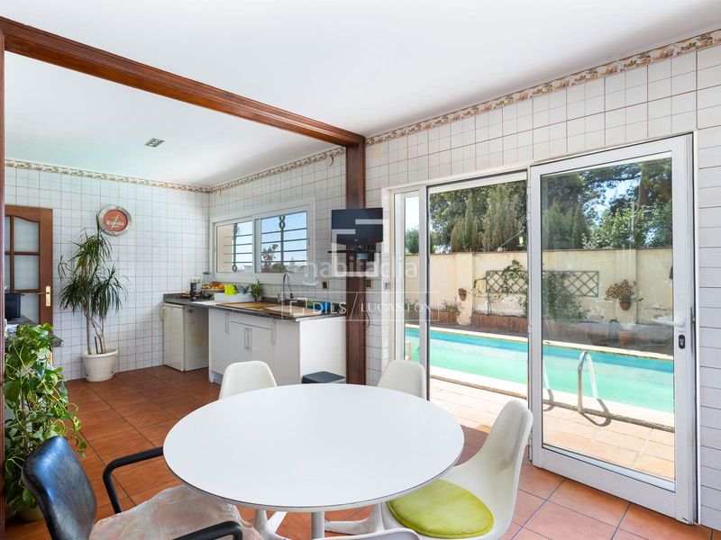 Foto 1e023d00-0f8c-4dc3-b9ed-2105387c41a0. Xalet amb calefacció aparcament piscina a Cabrils