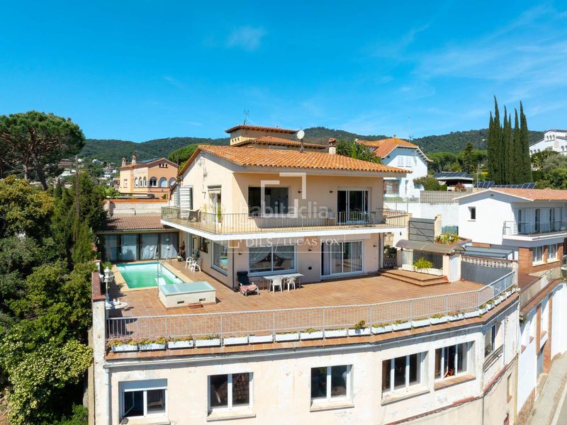 Foto 445465f8-1eb3-4523-8ecb-e6444d88b171. Xalet amb calefacció aparcament piscina a Cabrils