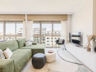 Dachwohnung in Dreta de l´Eixample. Ático luminoso con 2 dormitorios, 2 baños y opción de aparcamien