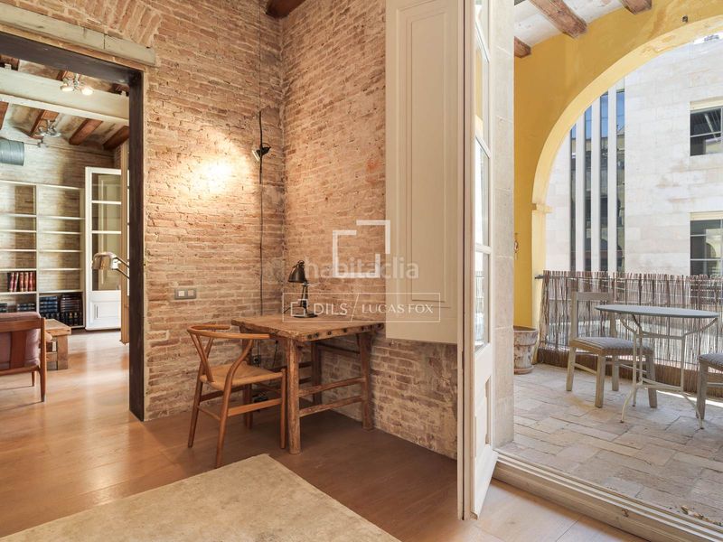 Foto a9a27804-2730-43e6-b5da-2fab2156c447. Pis a Raval Barcelona