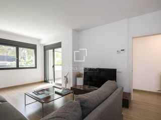 Etagenwohnung in Volpelleres. Piso de 3 dormitorios con 10m terraza en venta en sant cugat, ba