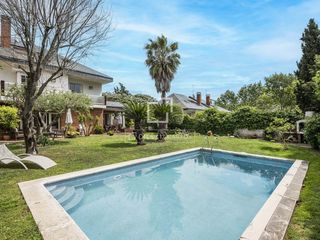 Chalet à Arxiu. Casa en excelentes condiciones en venta en larxiu, sant cugat