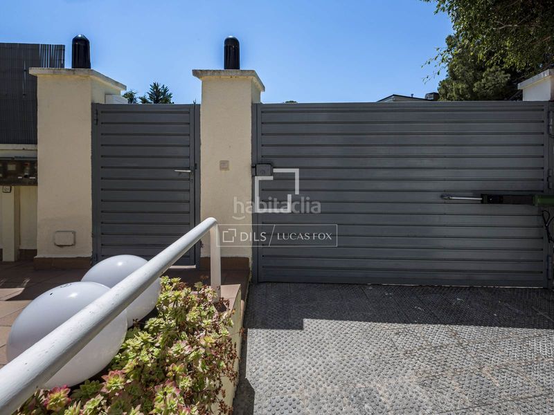 Foto ab73792b-ad5c-4356-a88a-1dd55d4ed7fa. Xalet amb calefacció aparcament piscina a El Poal Castelldefels