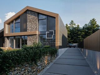 Xalet a L´Aldosa-Anyós. Casa unifamiliar de obra nueva de 4 dormitorios con jardín de 33