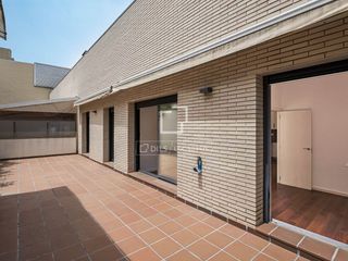 Pis a El Coll. Exclusiva planta baja de 103m2 construidos, consta de 3 dormitor