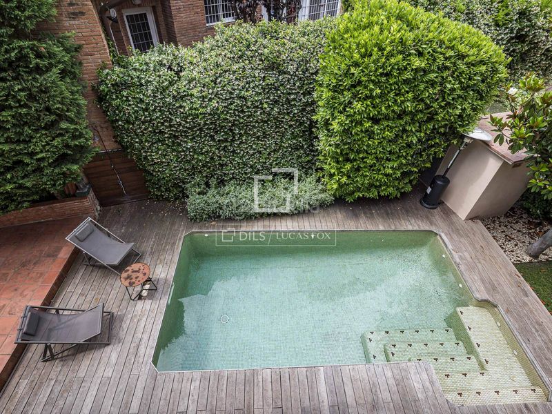 Foto 4164a74d-c670-42c0-9e88-5c84f9b7b4b5. Xalet amb calefacció aparcament piscina a Eixample Sant Cugat del Vallès