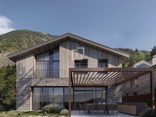 Chalet in Els Cortals. Amplia y luminosa villa de obra nueva de 5 dormitorios con jardí
