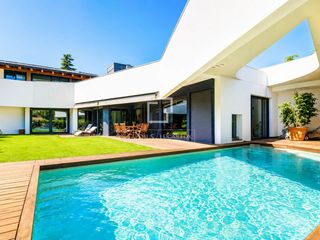 Chalet à Matadepera. Casa en excelentes condiciones de 5 dormitorios en venta en mata