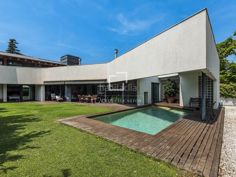 Foto d84d17c3-b747-48f1-8cb1-b68e5fda69e4. Xalet amb aparcament piscina a Matadepera