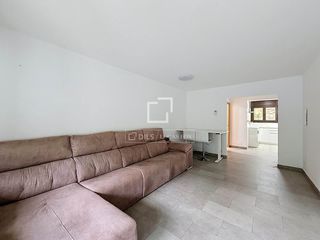 Lloguer Pis a Margineda. Piso en excelentes condiciones de 3 dormitorios con terraza en a