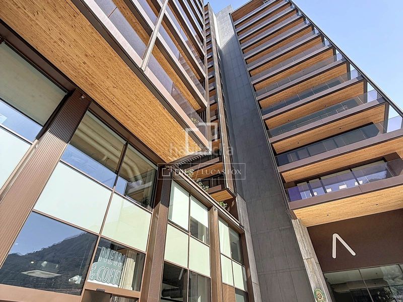 Foto f215dd89-0ee3-4828-b07b-2003a611cb92. Piso exclusivo piso de alto standing con 34m2 de terrazas en venta en el corazón de escaldesengordany en Escaldes-Engordany