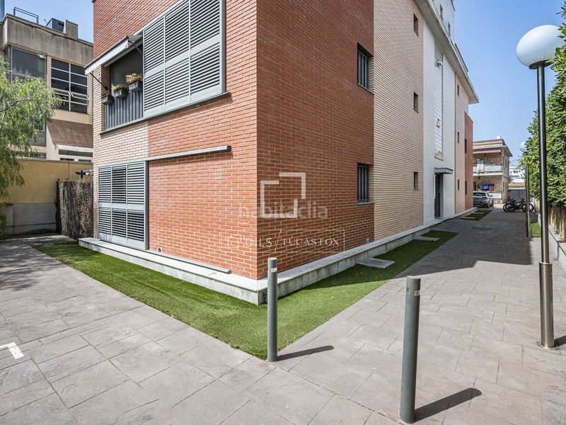 Foto c3865524-c250-44e8-8836-9c297bb50555. Pis amb aparcament a Lluminetes Castelldefels