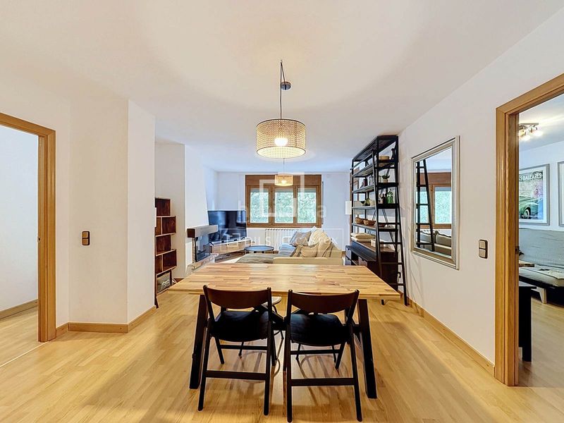 Foto 1f6ade35-17d9-43b6-a626-0fe50cfb6680. Rent flat with heating parking in Arans-La Cortinada Ordino