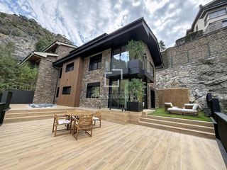 Chalet in Ciudad Universitaria