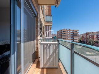 Flat in Centre-Can Nadal. Piso reformado de 2 dormitorios y dos baños en venta en sant fel