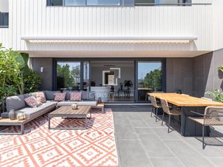 Location Chalet à Finestrelles. Casa unifamiliar de alto standing con vistas a barcelona en alqu
