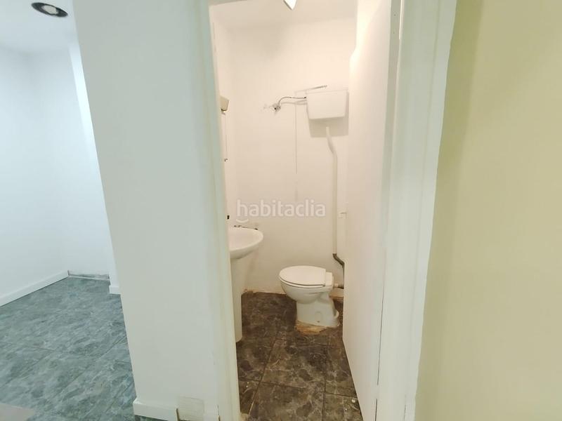 Foto e9bc71d0-88b4-4da3-9d74-b0a1b5594394. Alquiler local comercial en Barrio de Zaidín Granada
