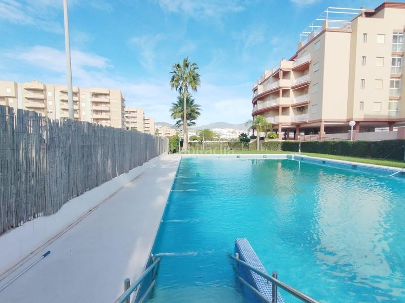 Foto 4ac71e8f-d4d1-4ff0-943d-e10377e9afc2. Appartamento con parcheggio piscina in Salobreña costa Salobreña