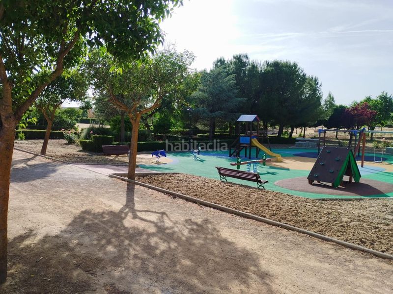 Foto 5c4bf424-b818-4279-8d95-523f45a8a128. Terreny residencial a Dílar