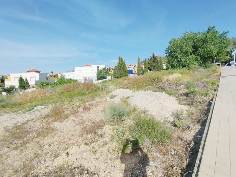 Foto bd366e0f-f1bc-4c5c-b00c-2f9e4923f963. Terreny residencial a Dílar