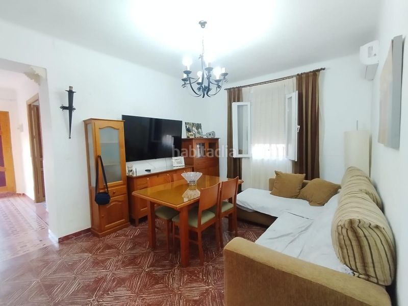 Foto b475d906-2354-4ba7-9dc0-9341ae0f959b. Casa amb aparcament a Chimeneas