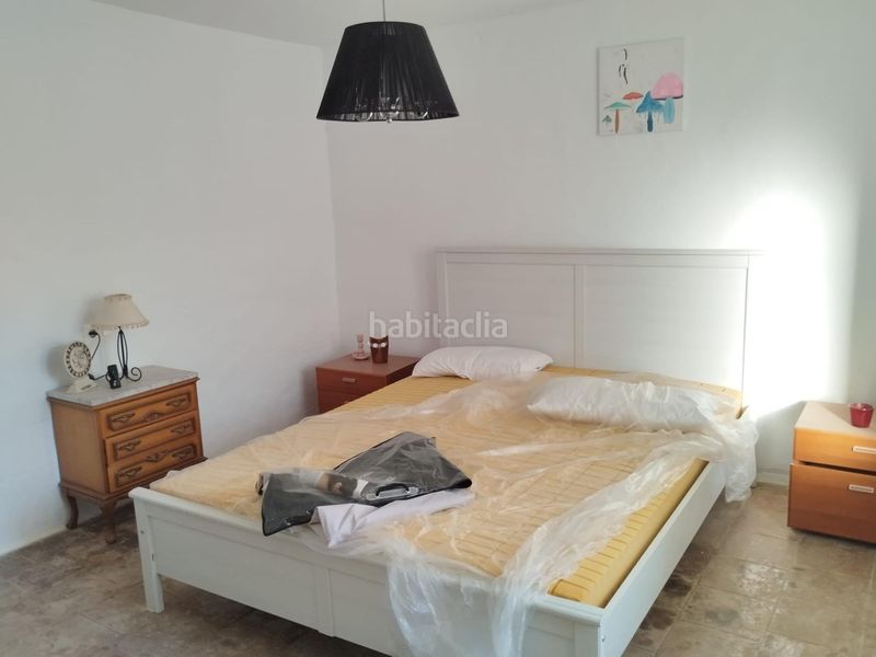 Foto bbe4f4bb-f06f-4f4d-9ef8-3ae4c0d688c2. Casa amb aparcament a Chimeneas