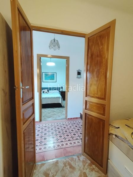 Foto efcfacd2-6fc8-4e33-a7cc-caf13f1391b1. Casa amb aparcament a Chimeneas