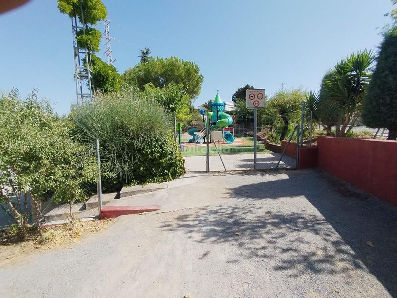 Foto d6af6cd1-ea3b-4f4c-9fe3-ee1f28df2256. Residential plot in Villa de Otura