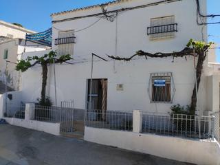 Masia  Calle cementerio