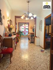 Planta baixa a Calle almaraz 30. Vivienda de planta baja en zona almaraz