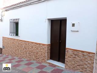 Casa a Cabezas de San Juan (Las). Vivienda zona teatro