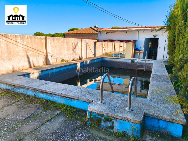 Foto be714635-4042-4392-b4db-71056573c501. Country house in camino del rocio 17 in Hinojos